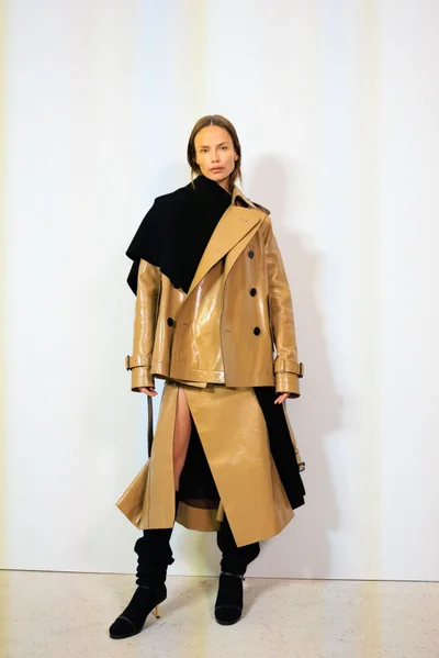 Look 15